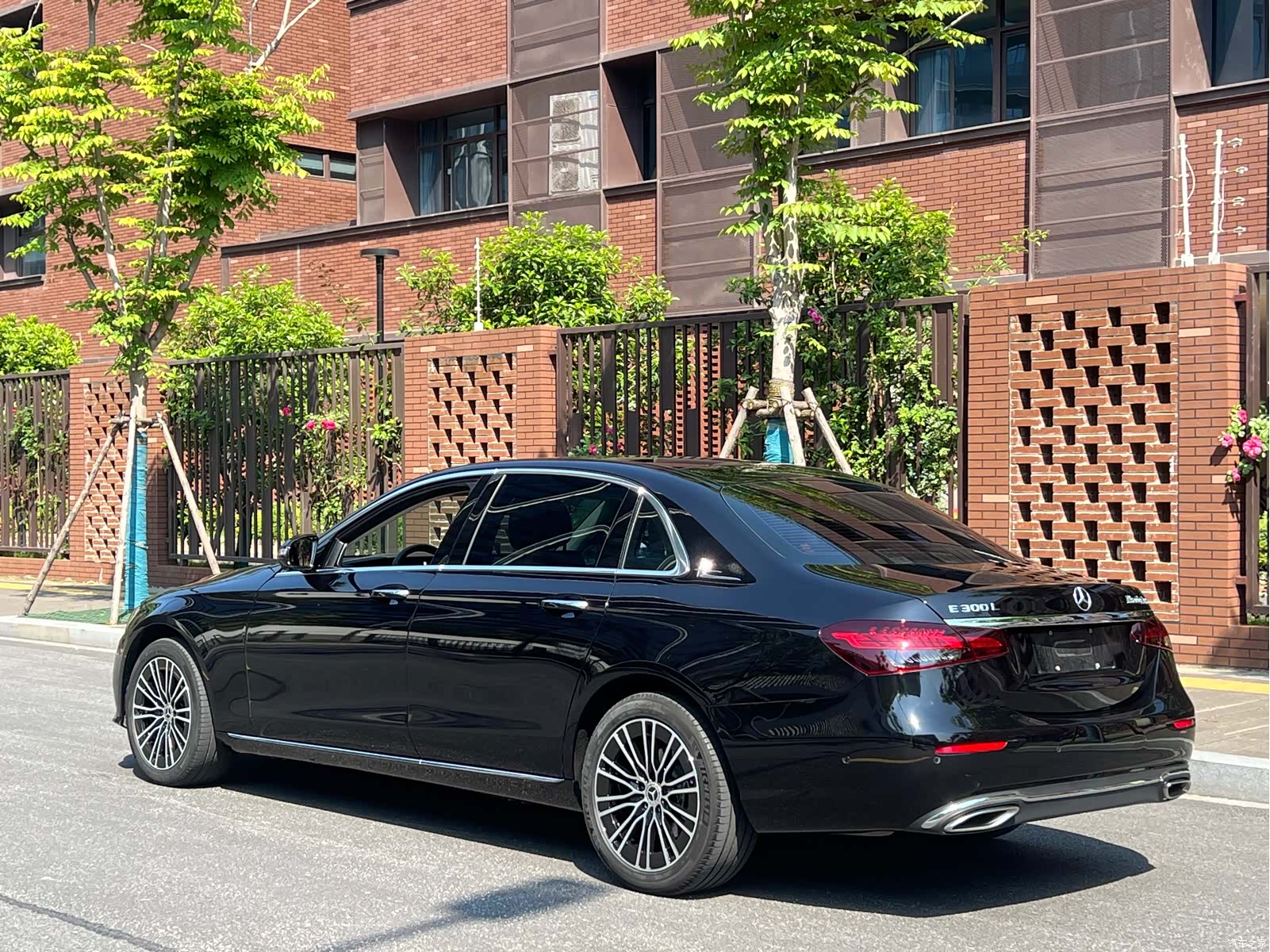 Mercedes-Benz E-Class, 2024 4