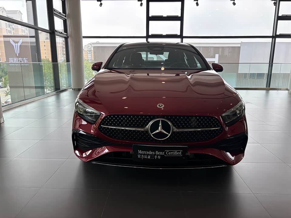 Mercedes-Benz Class A Mercedes-Benz Class A