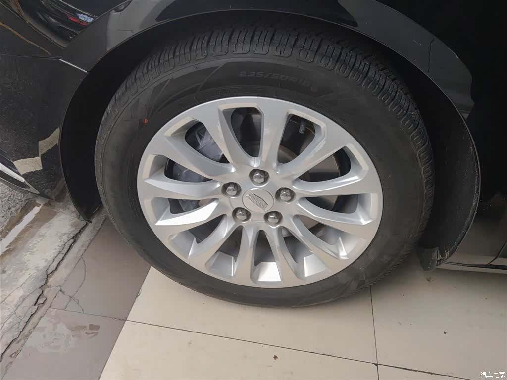 Cadillac XTS, 2018 23