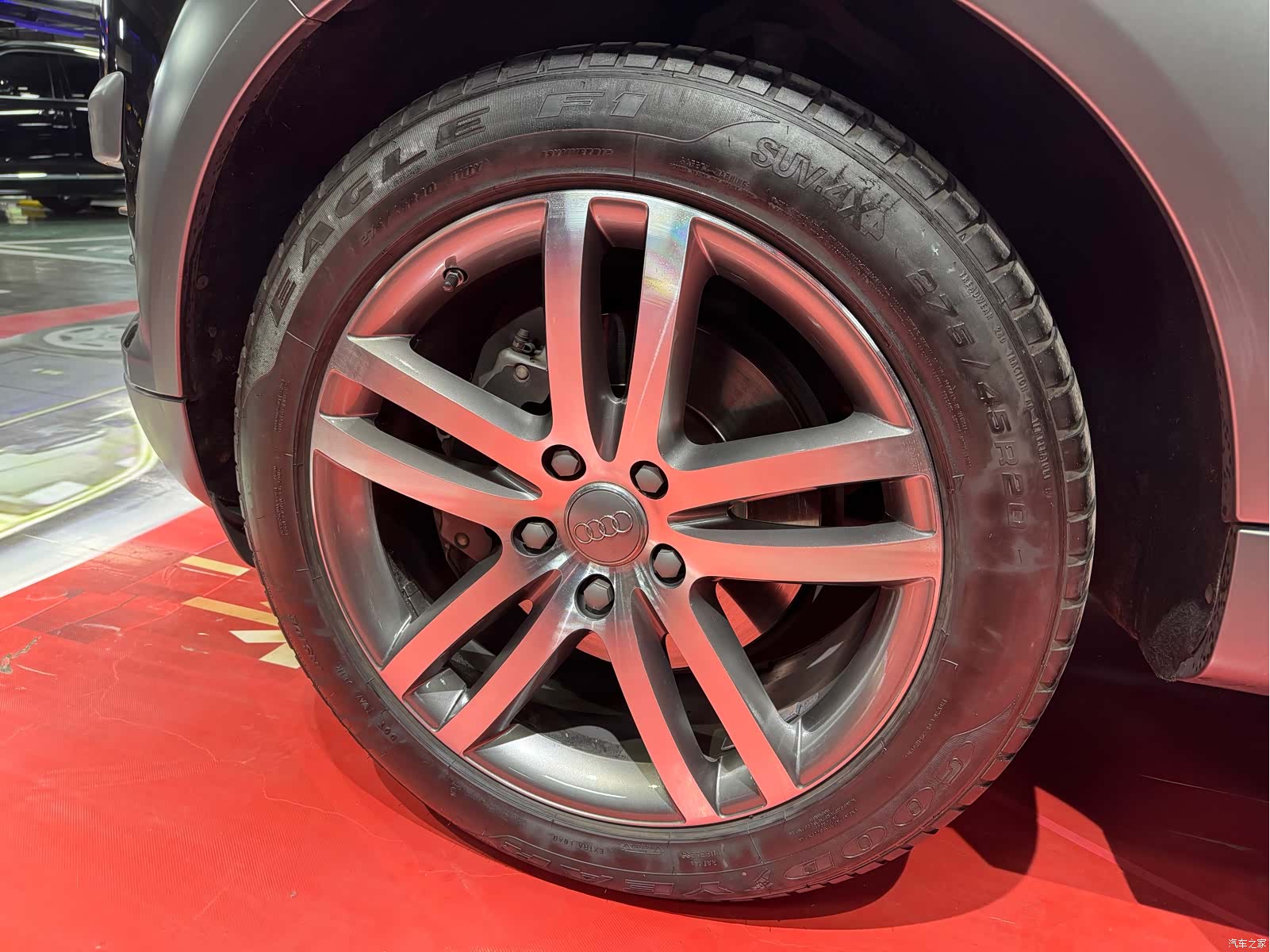 Audi Q7, 2010 10