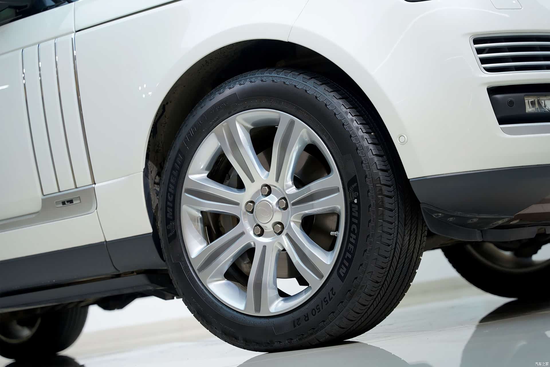 Land Rover Range Rover, 2015 10