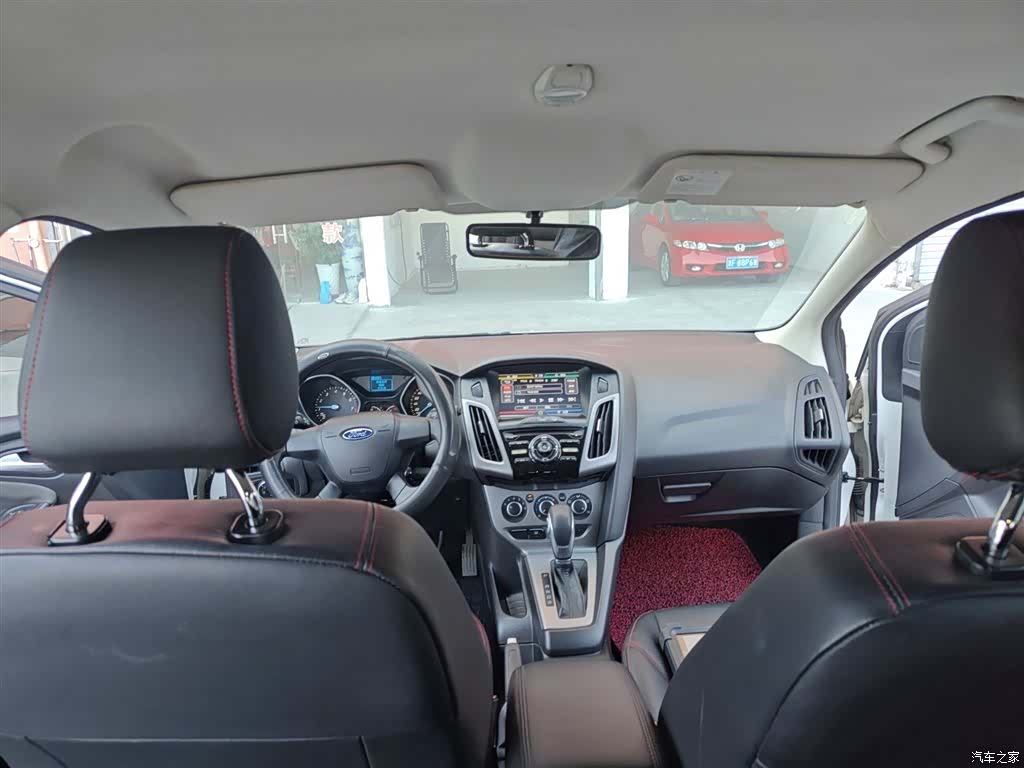 Ford Focus, 2015 14