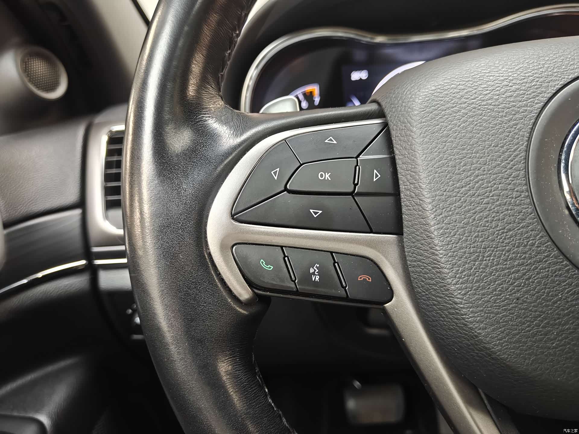 Jeep Grand Cherokee, 2020 10