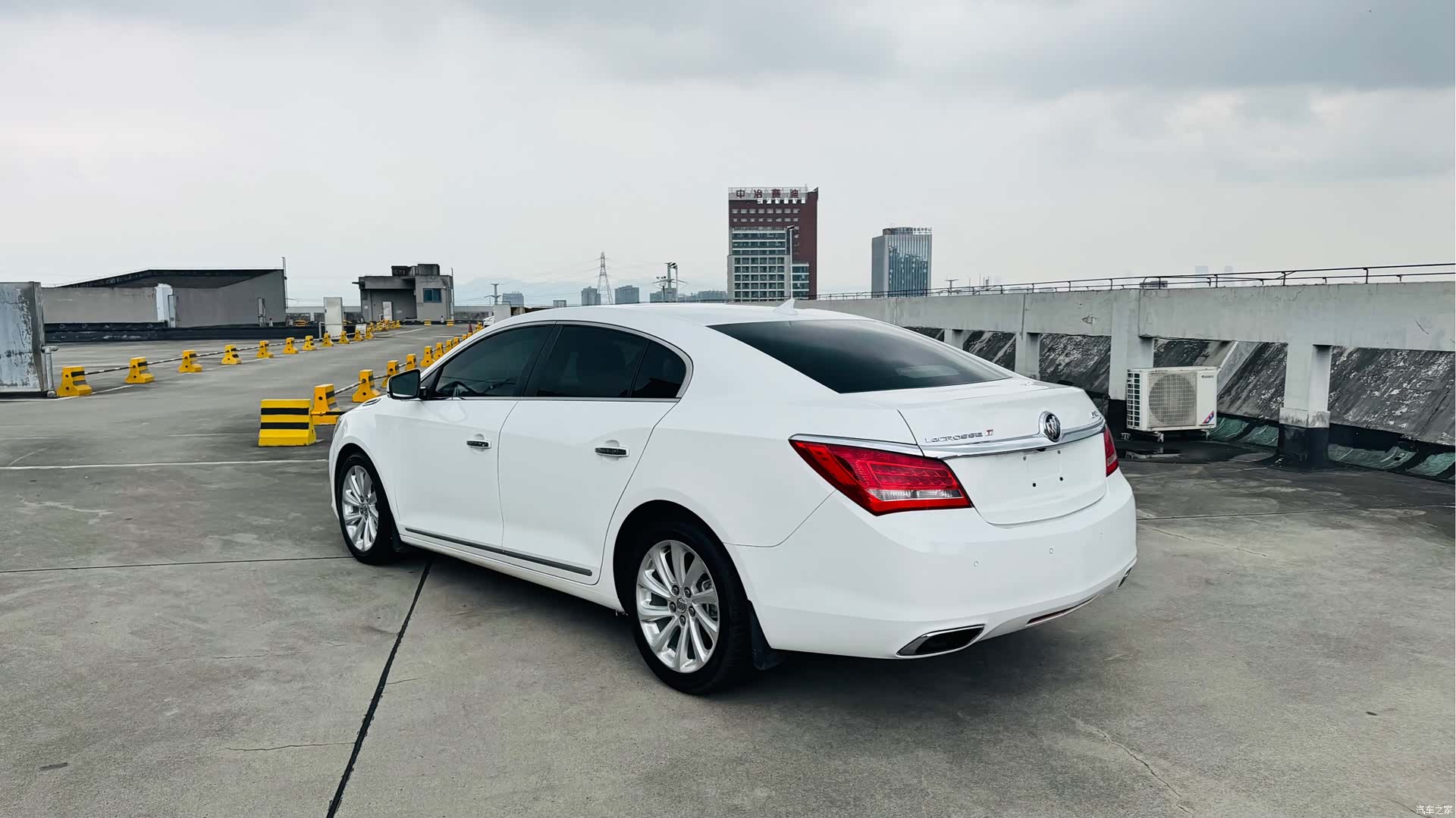 Buick LaCrosse, 2013 4