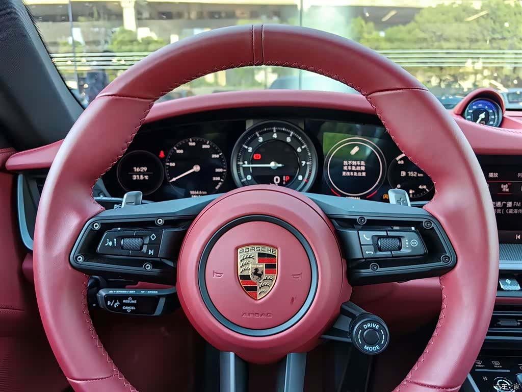 Porsche 911, 2023 22