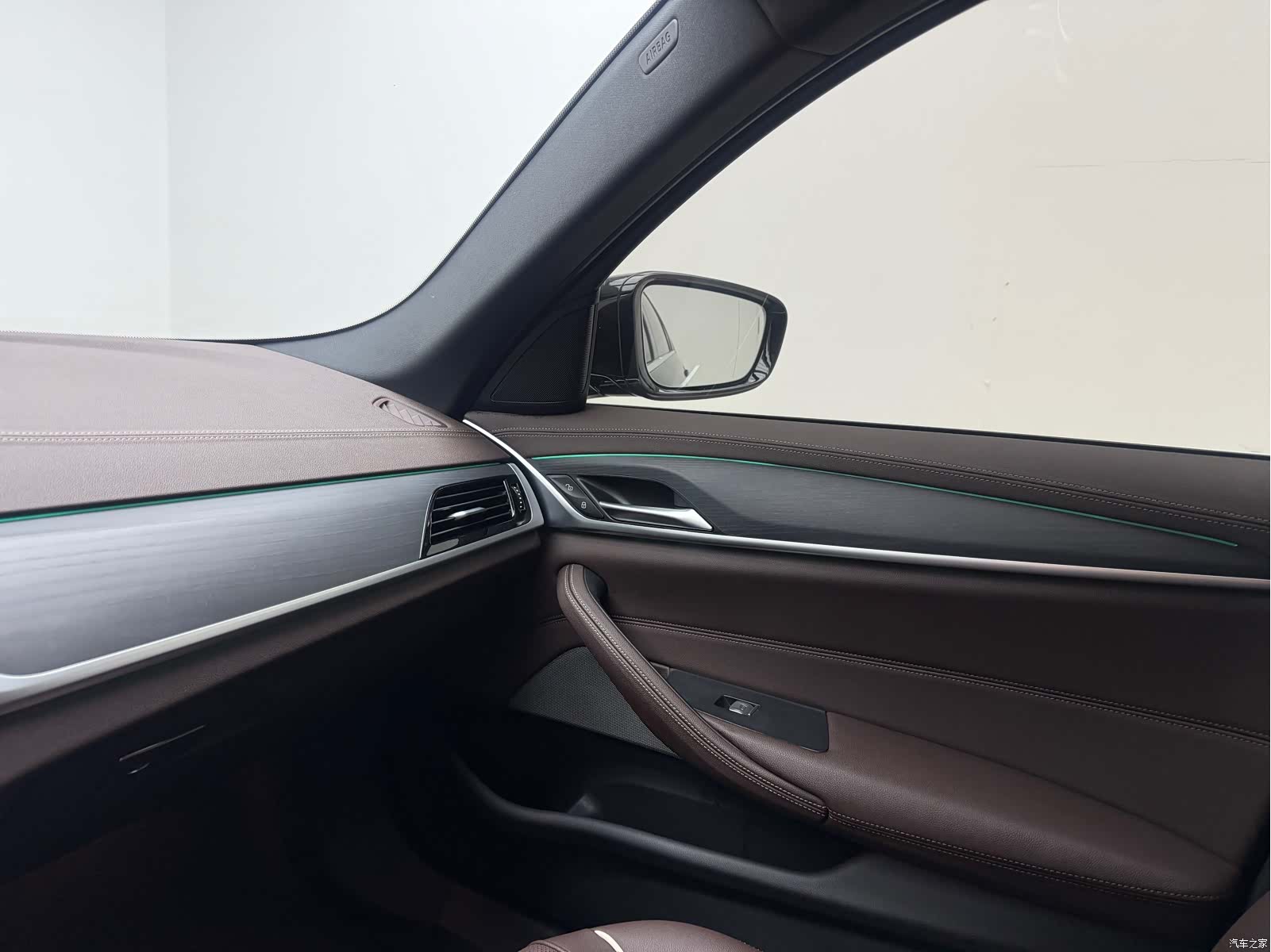 BMW 5 Series, 2024 14