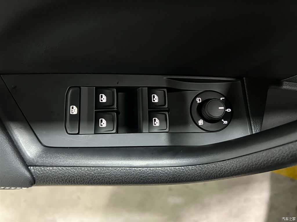 Skoda Superb, 2025 9