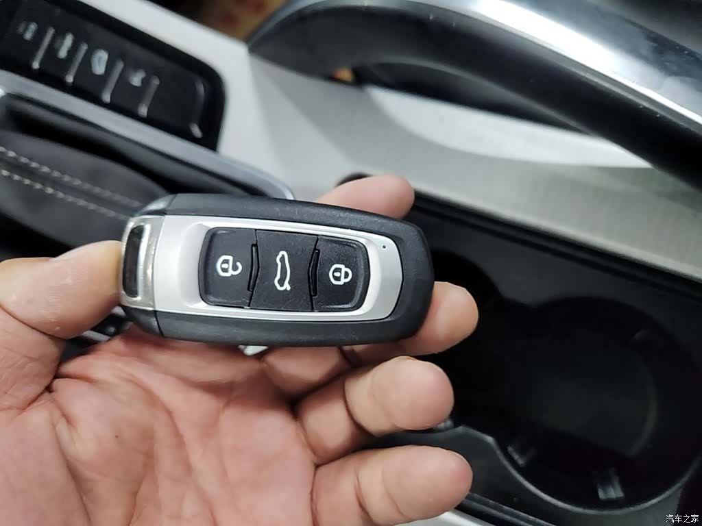 Geely Boyue, 2018 9