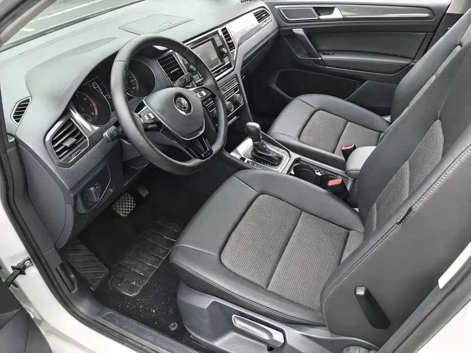 Volkswagen Golf*Jiayu