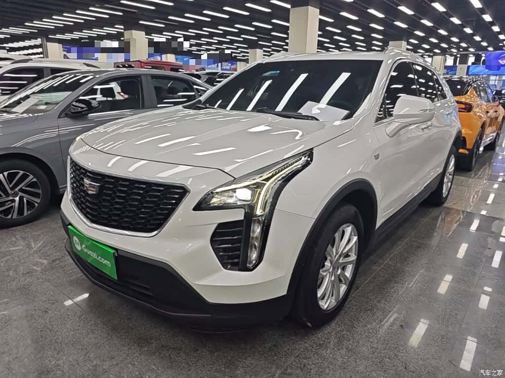 Cadillac XT4, 2021 2