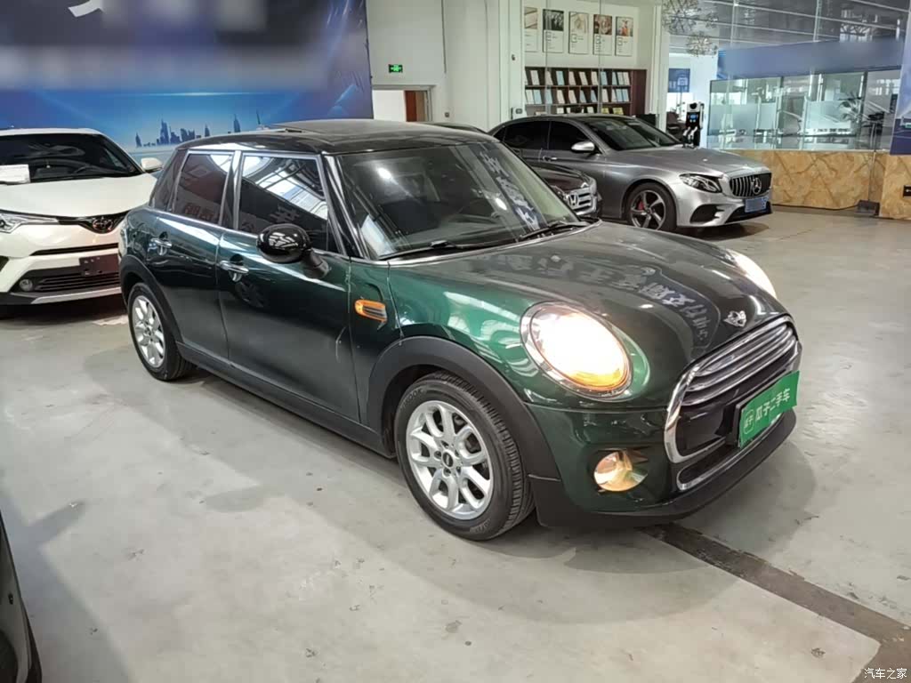 Mini Cooper, 2015 4