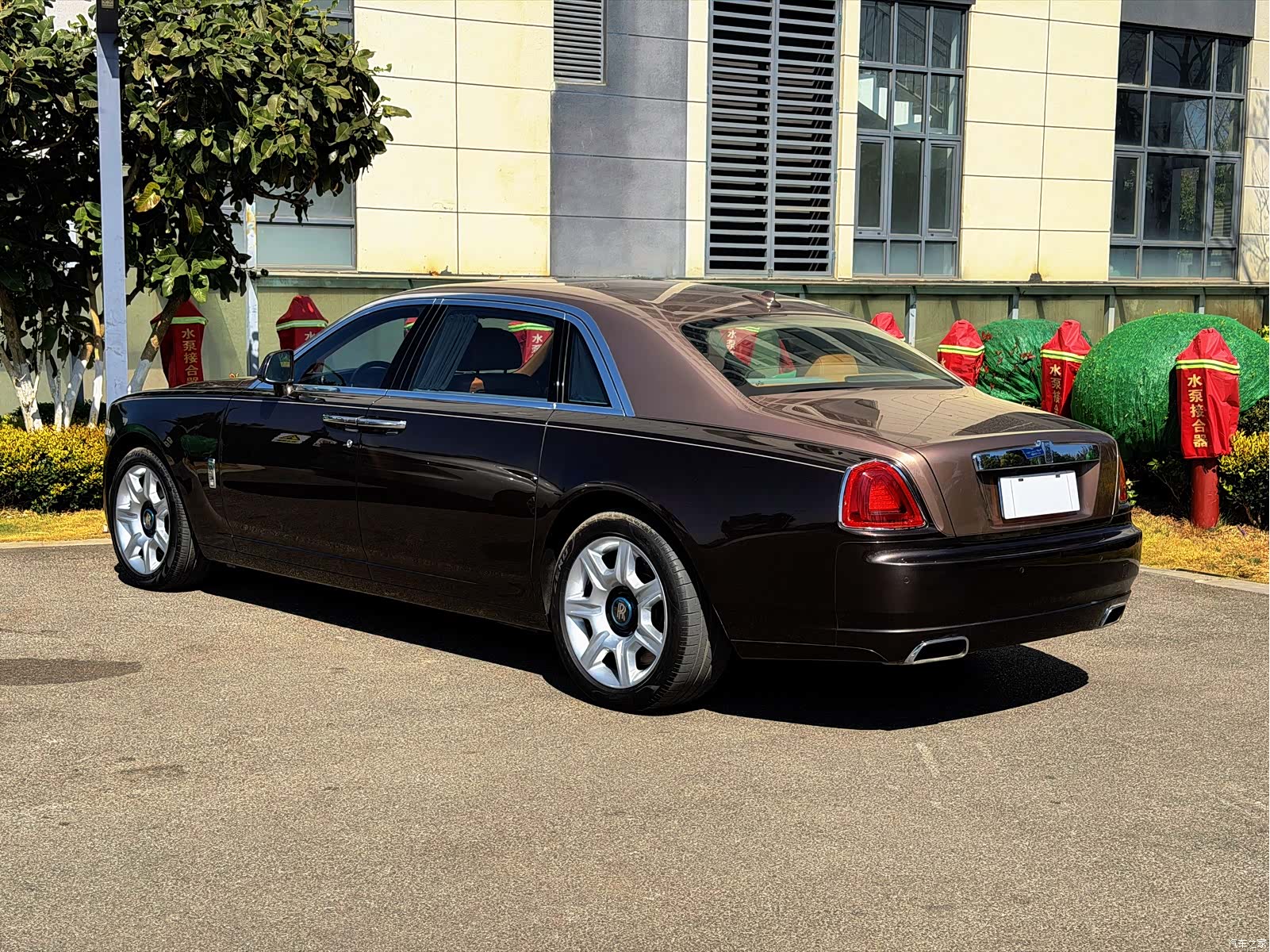 Rolls-Royce Ghost, 2014 10
