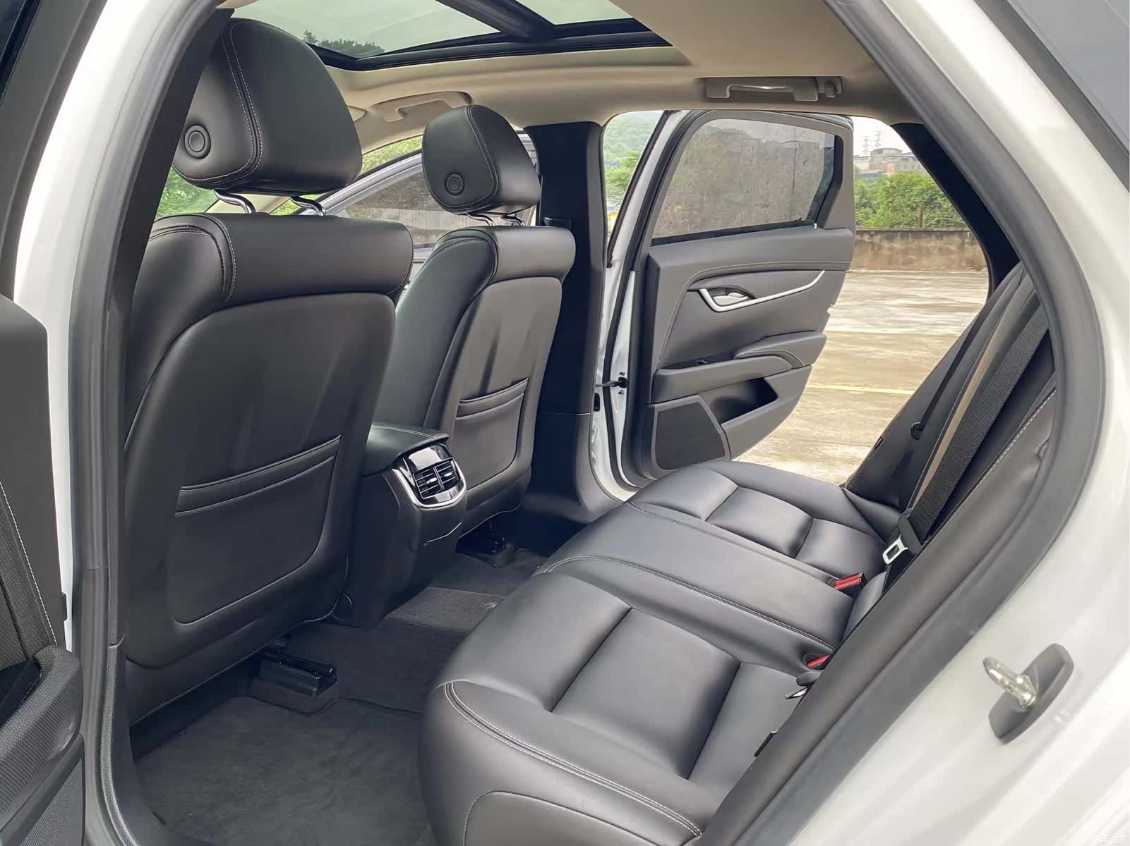 Cadillac XTS, 2018 8