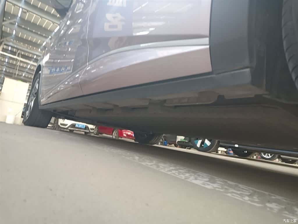 BYD Dolphin, 2022 21