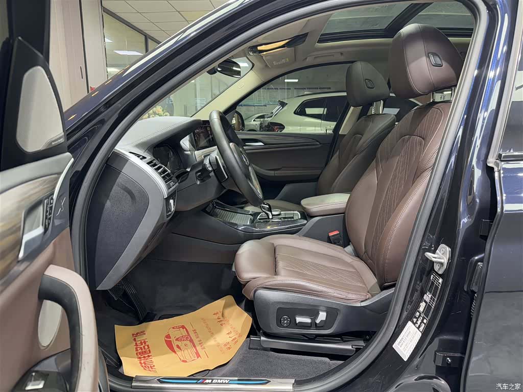 BMW X3, 2022 все фото