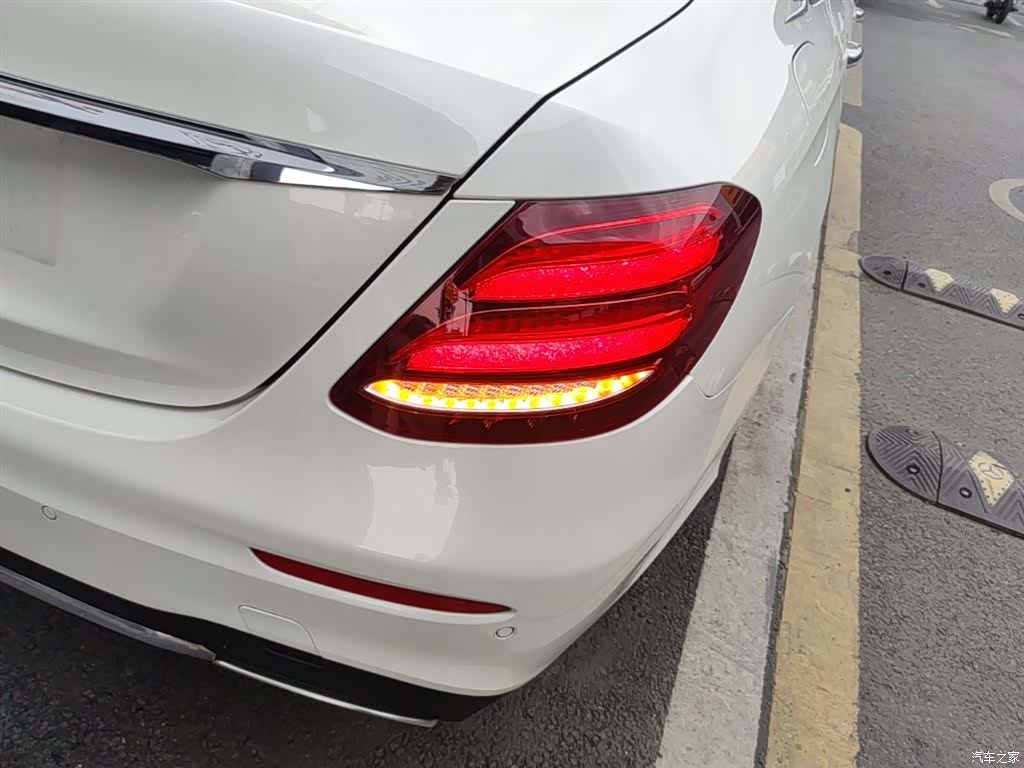 Mercedes-Benz E-Class, 2019 8