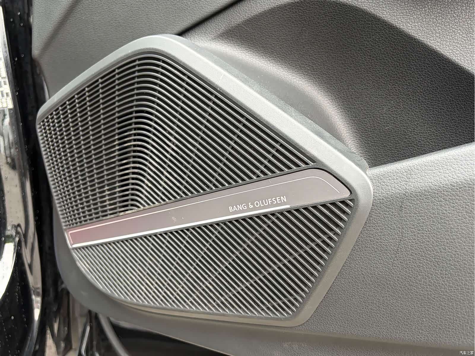 Audi Q5L, 2023 15