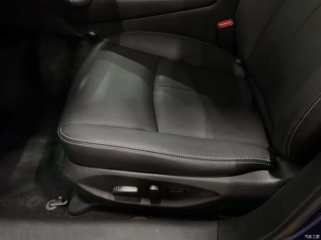 Infiniti Q50L, 2019 20