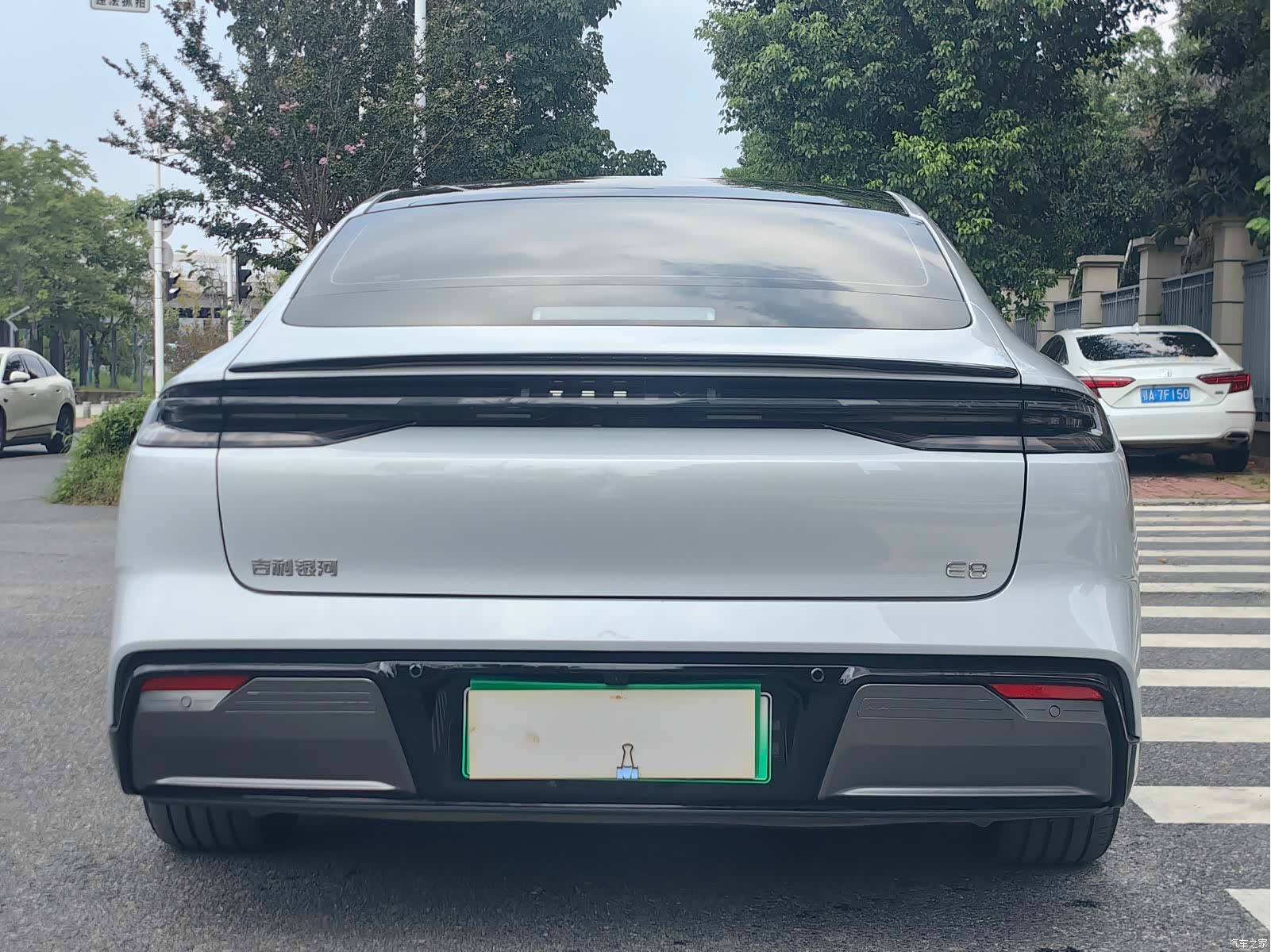 Geely E8, 2024 12
