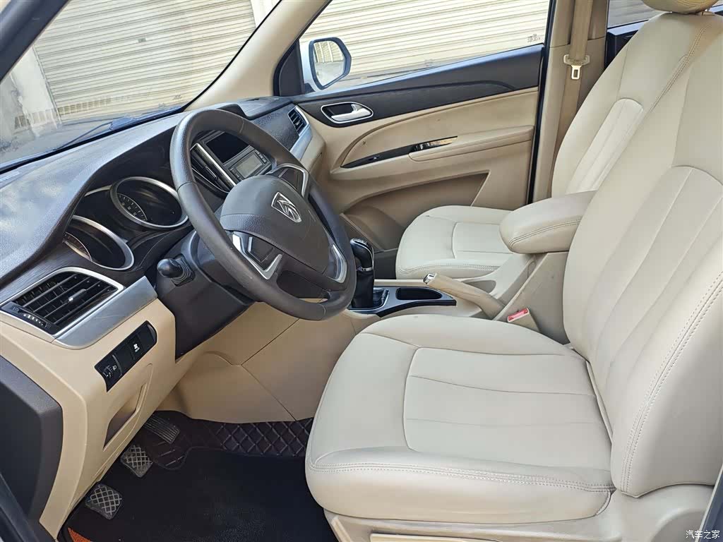 Wuling 730, 2018 12
