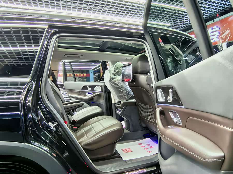 Mercedes-Benz GLS 2020, фото 8
