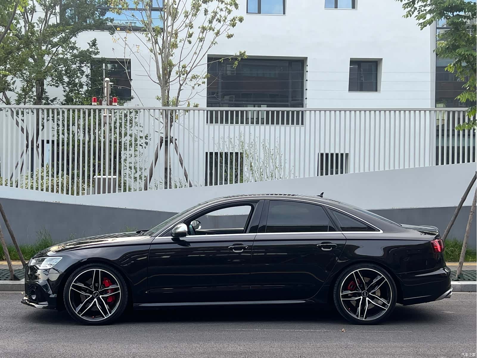 Audi S6, 2014 3