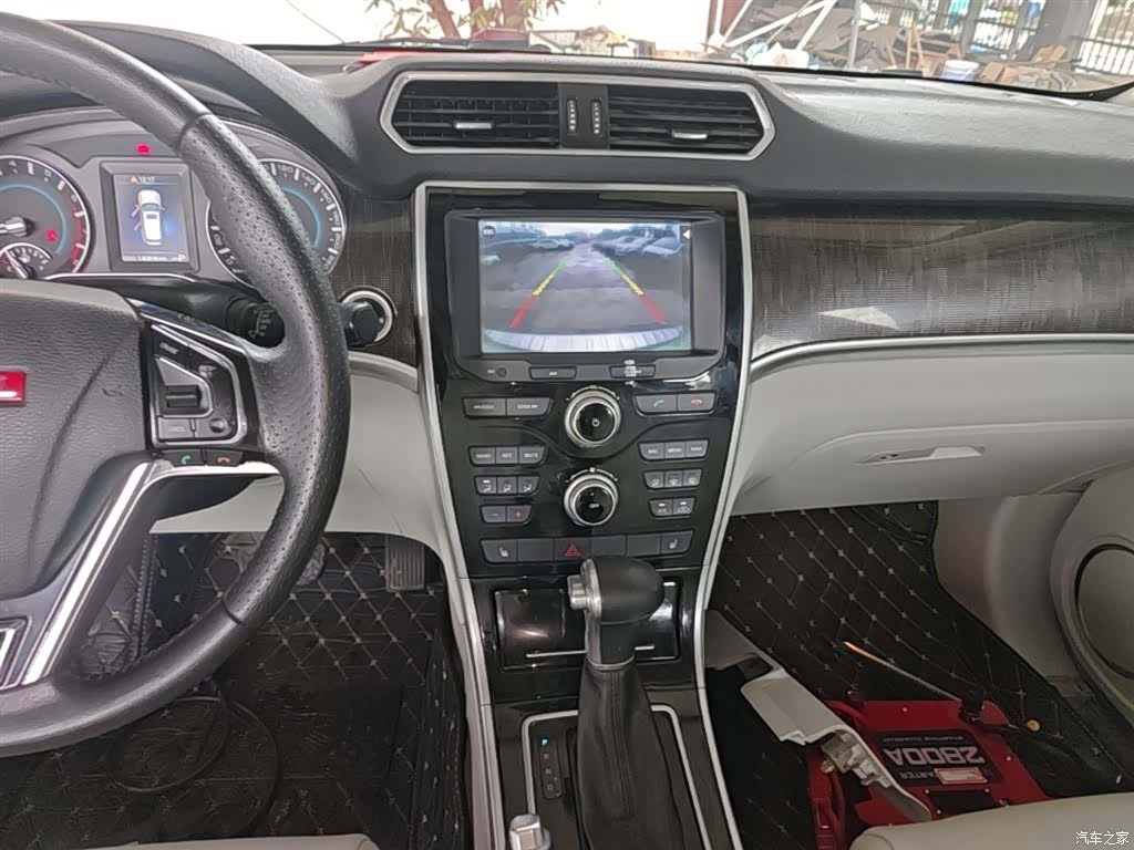 Haval H2, 2015 13