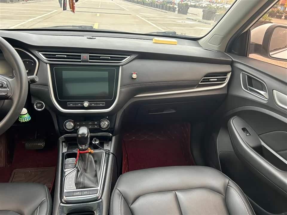Roewe RX3 Roewe RX3