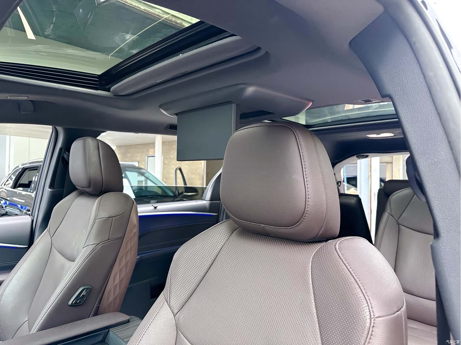 Toyota Granvia, 2023 55