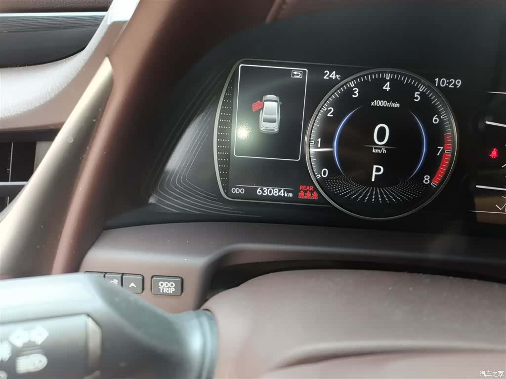 Lexus ES, 2021 все фото