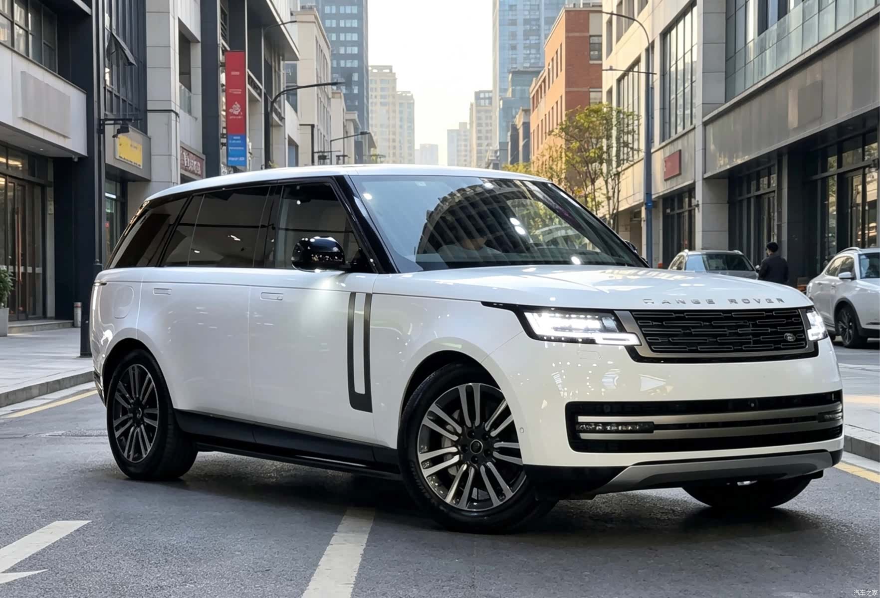 Land Rover Range Rover, 2024 3