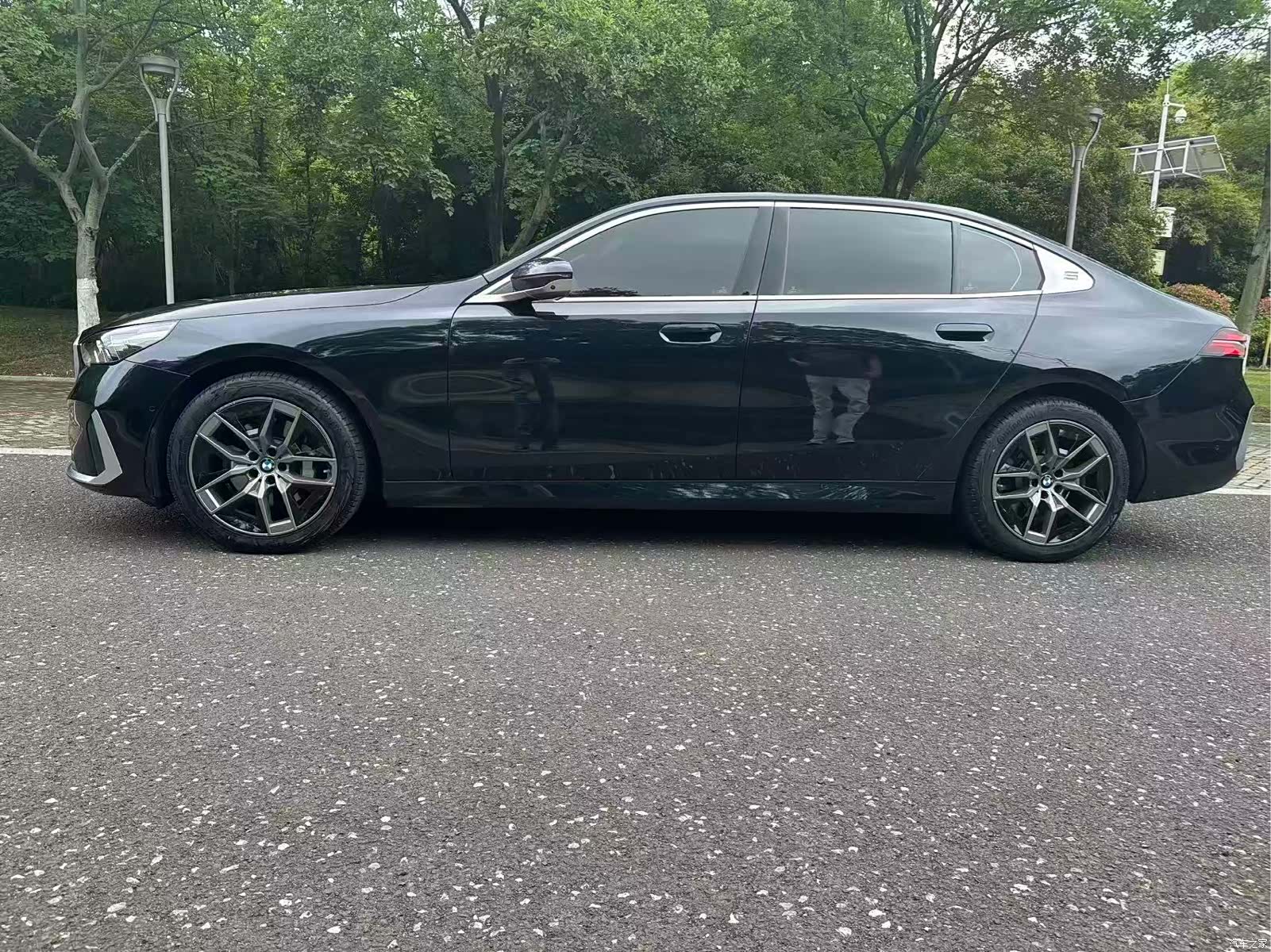 BMW 5 Series, 2025 2