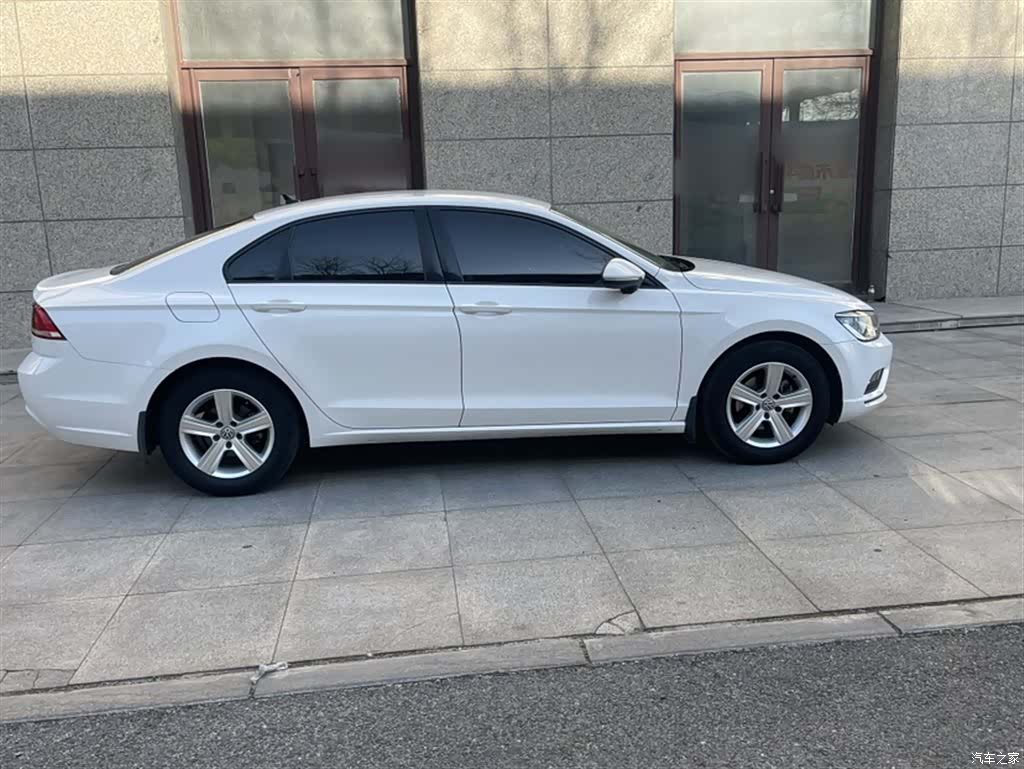 Volkswagen Lamando, 2018 9