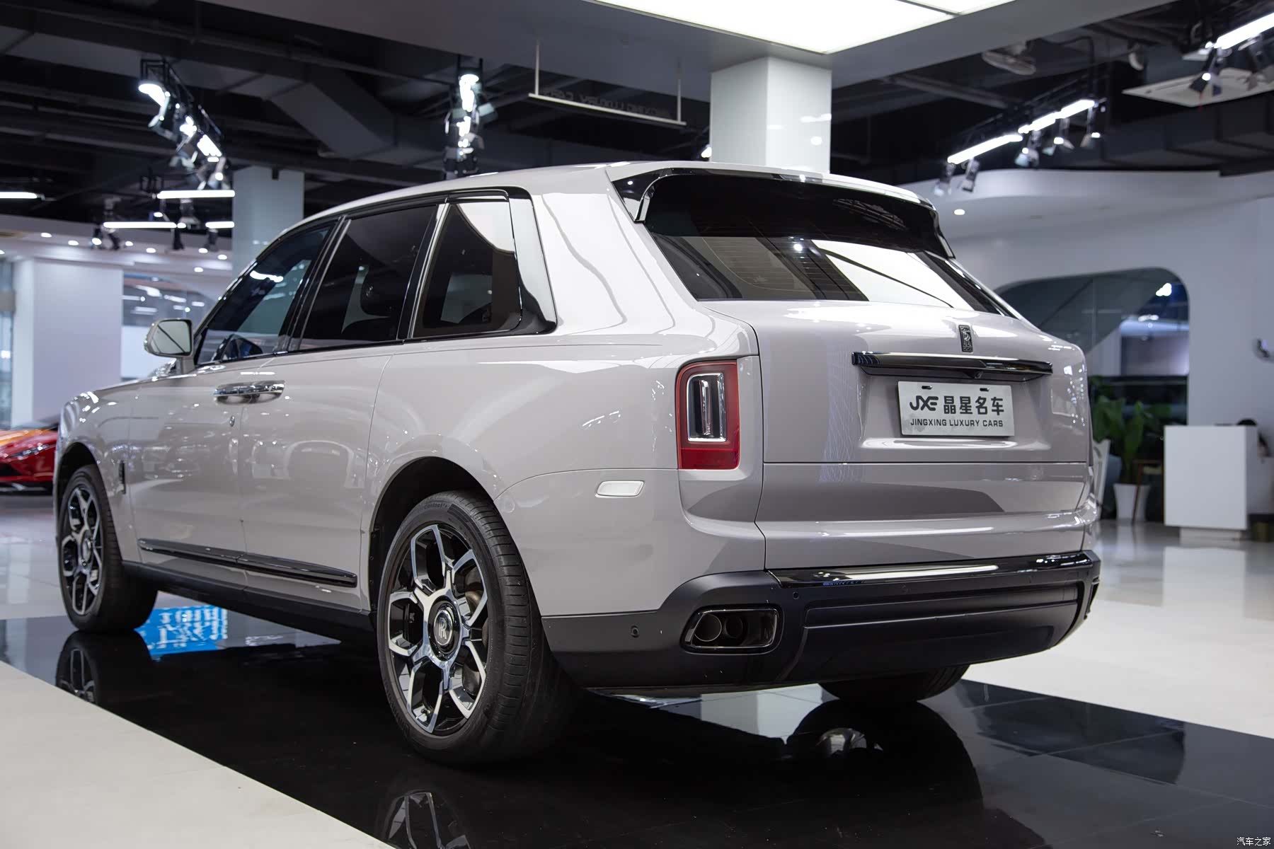 Rolls-Royce Cullinan, 2021 15