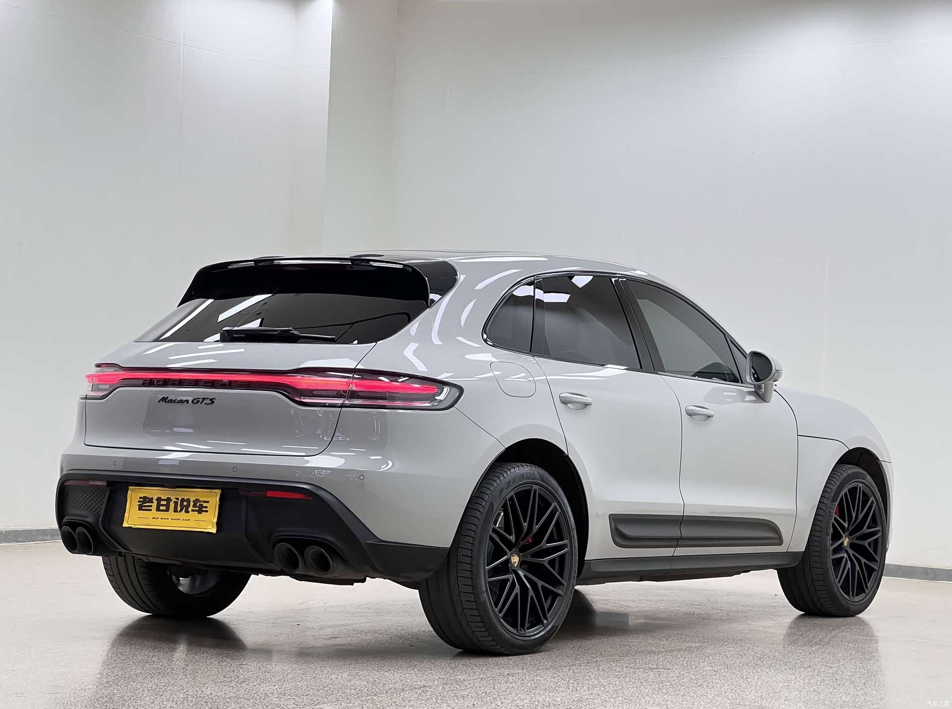 Porsche Macan, 2024 7