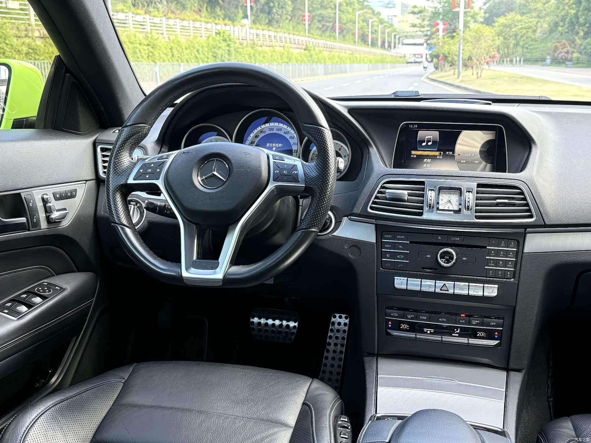 Mercedes-Benz E-Class, 2017 13