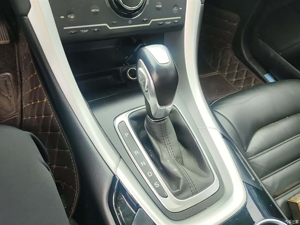 Ford Mondeo, 2016 10