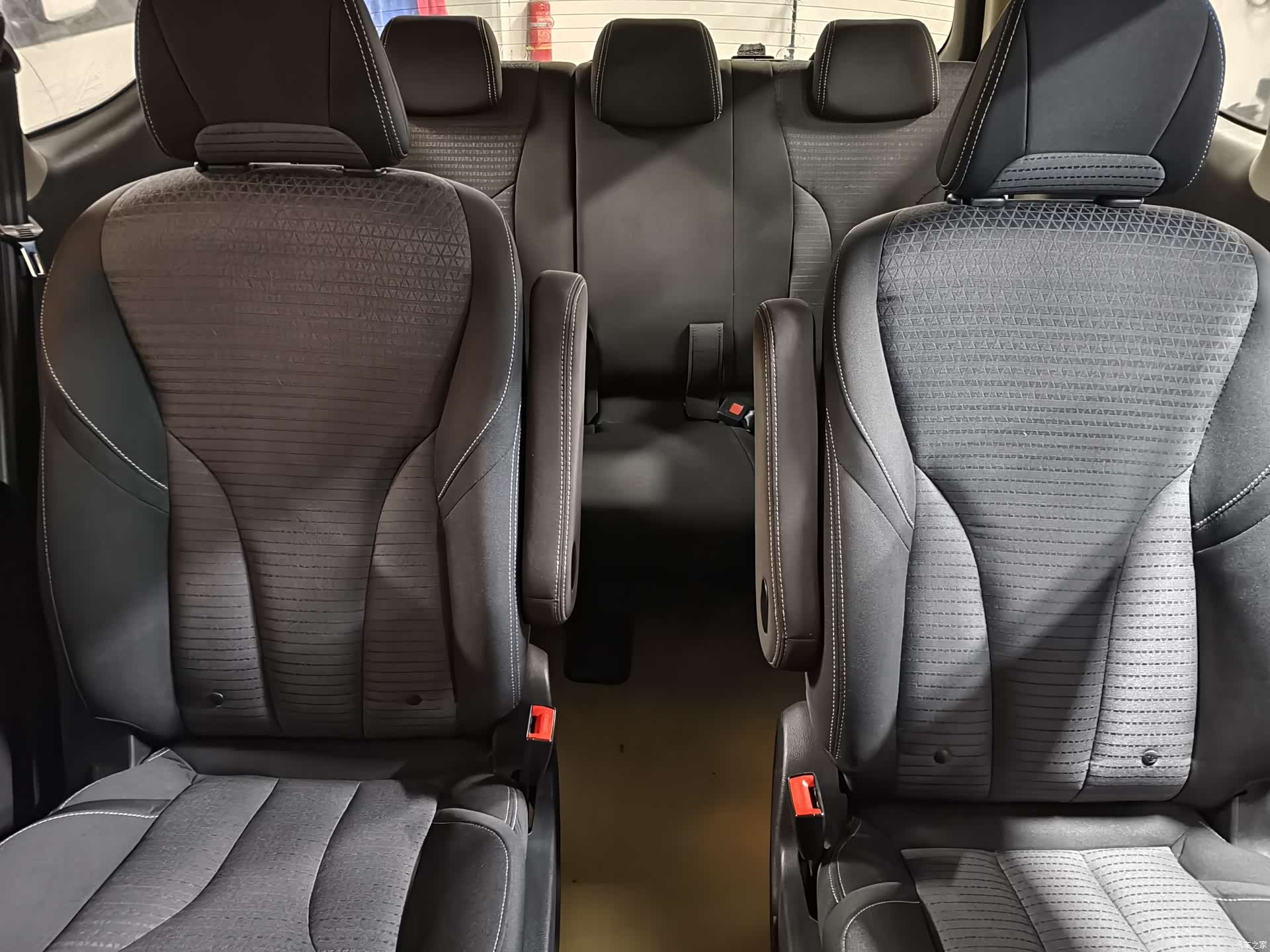 Wuling 730, 2019 12