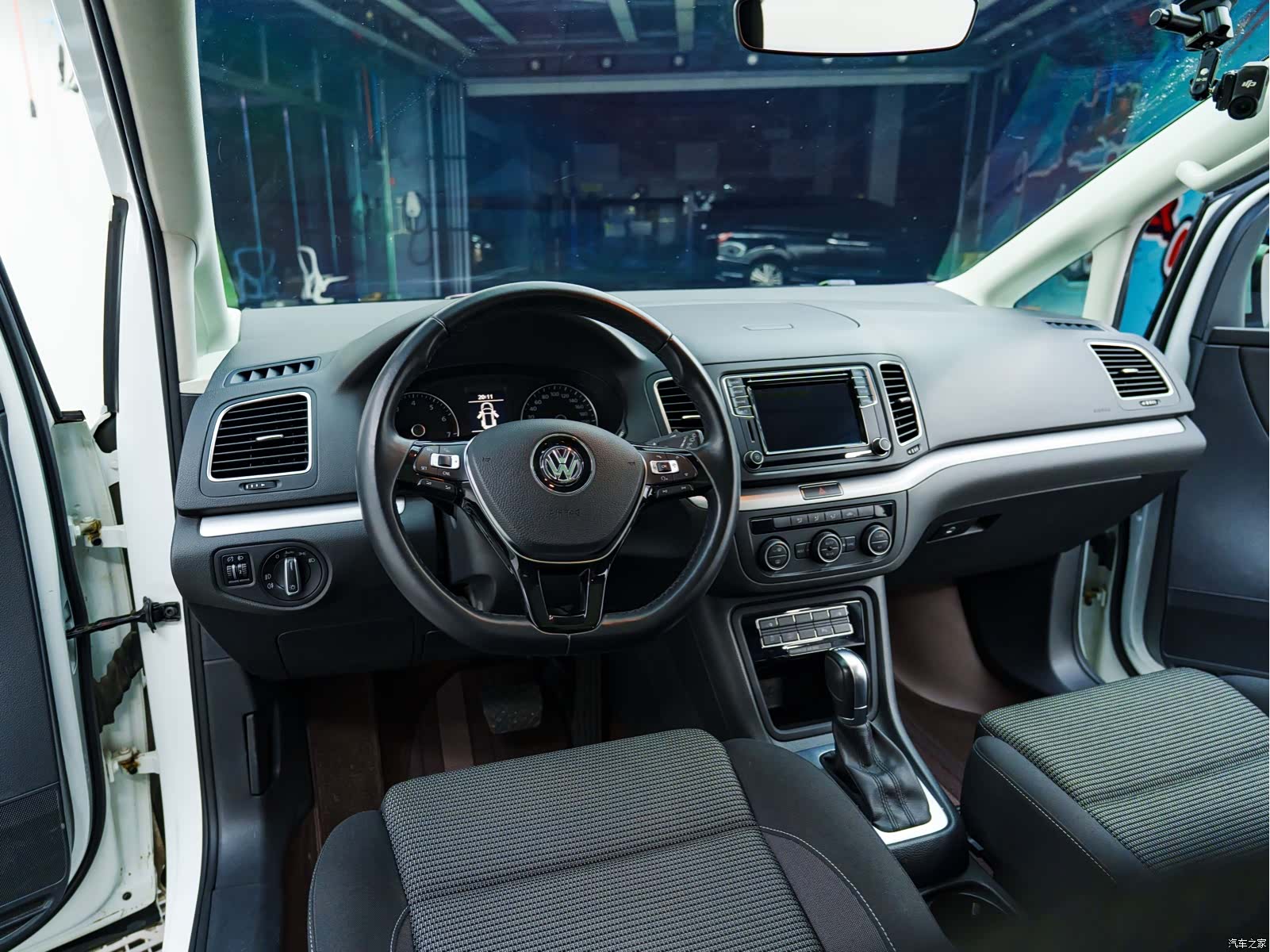 Volkswagen Xia, 2017 14