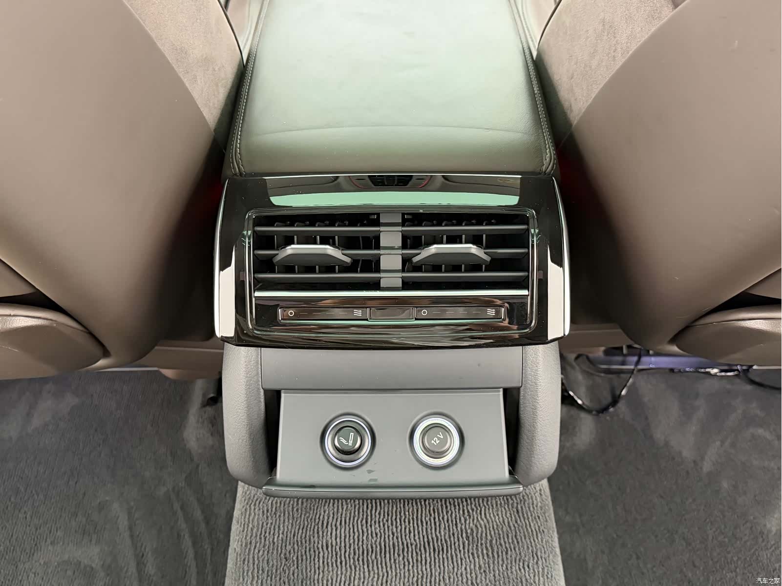 Audi A8L, 2019 16