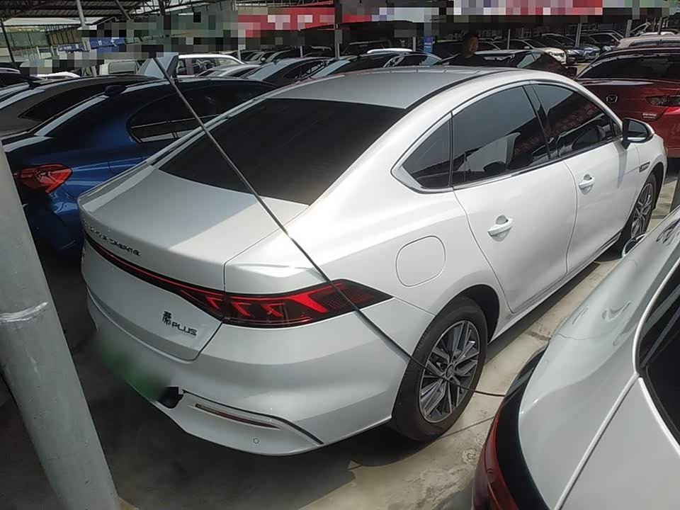 BYD Qin Yuan BYD Qin Yuan