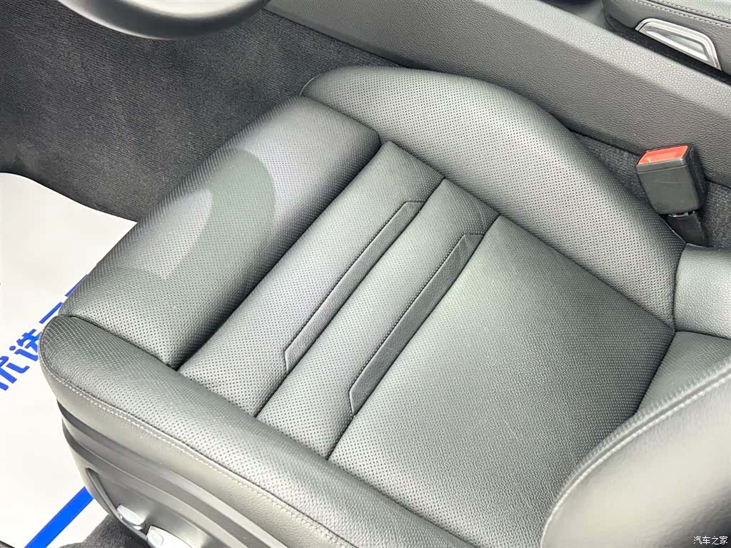 Porsche Panamera, 2018 9