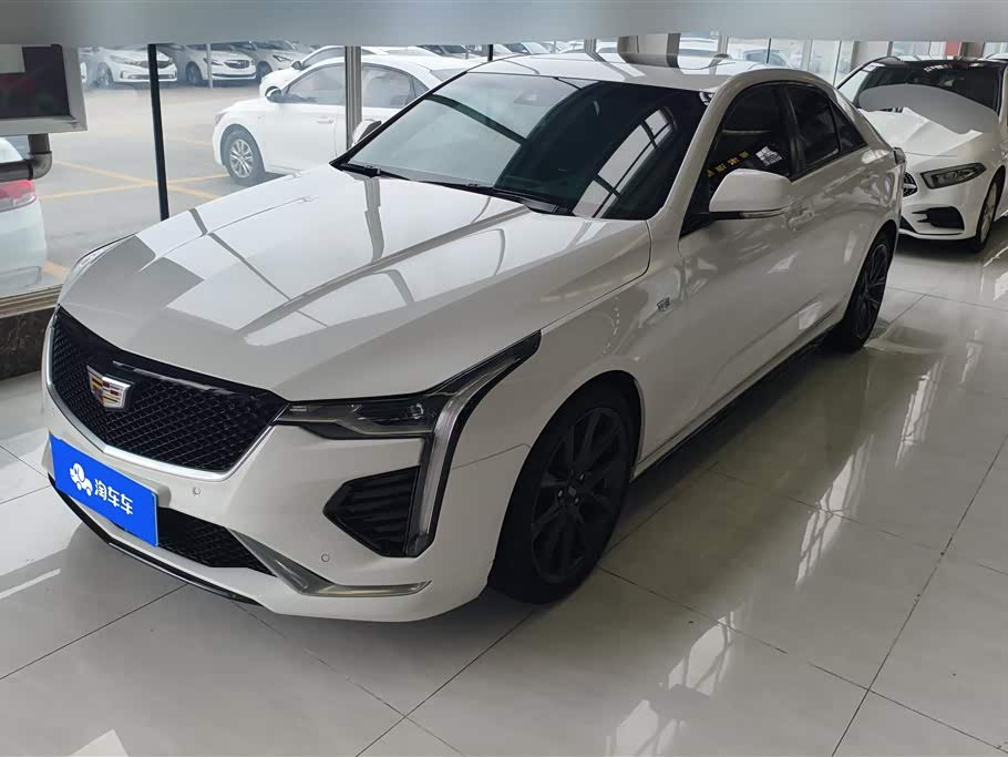Cadillac CT4