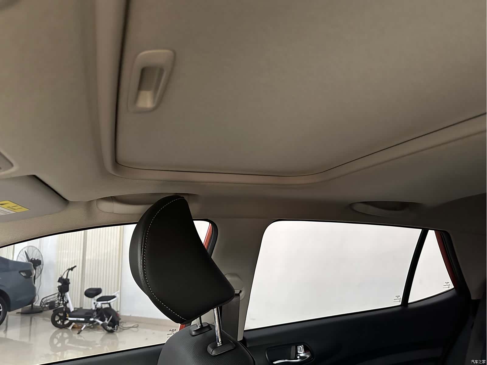 Kia KX1, 2023 14