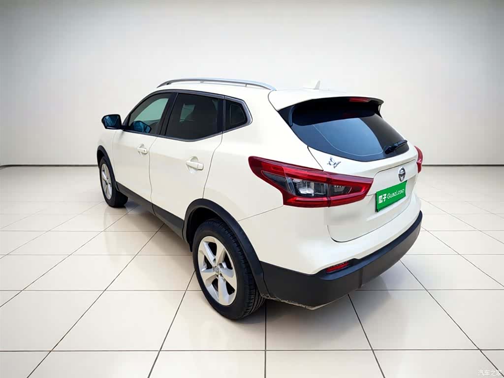 Nissan Qashqai, 2021 4
