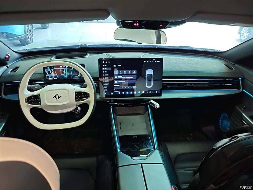 DongFeng eπ007, 2025 10