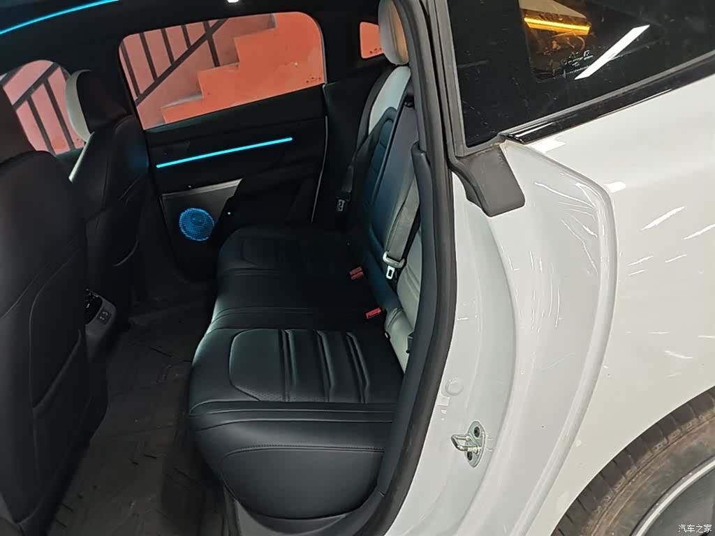 DongFeng eπ007, 2025 17