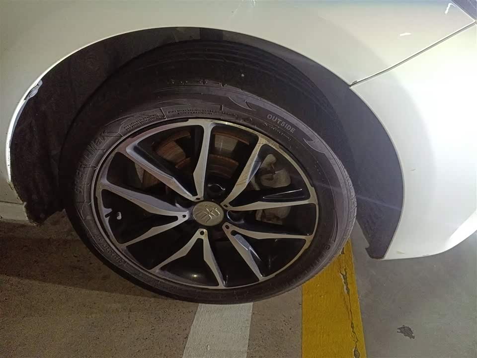 BYD Song MAX BYD Song MAX