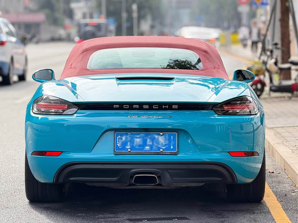 Porsche 718