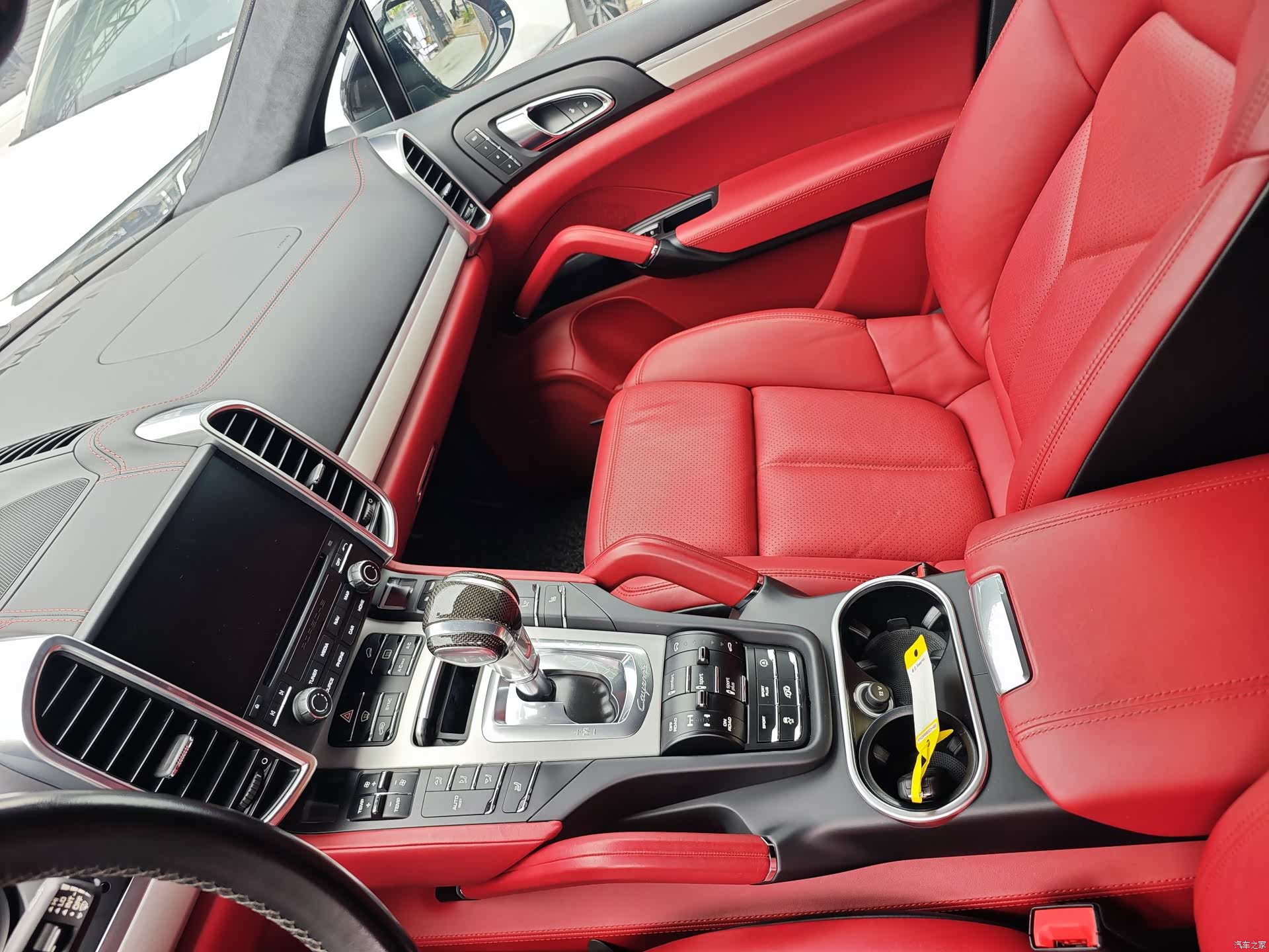 Porsche Cayenne, 2018 12